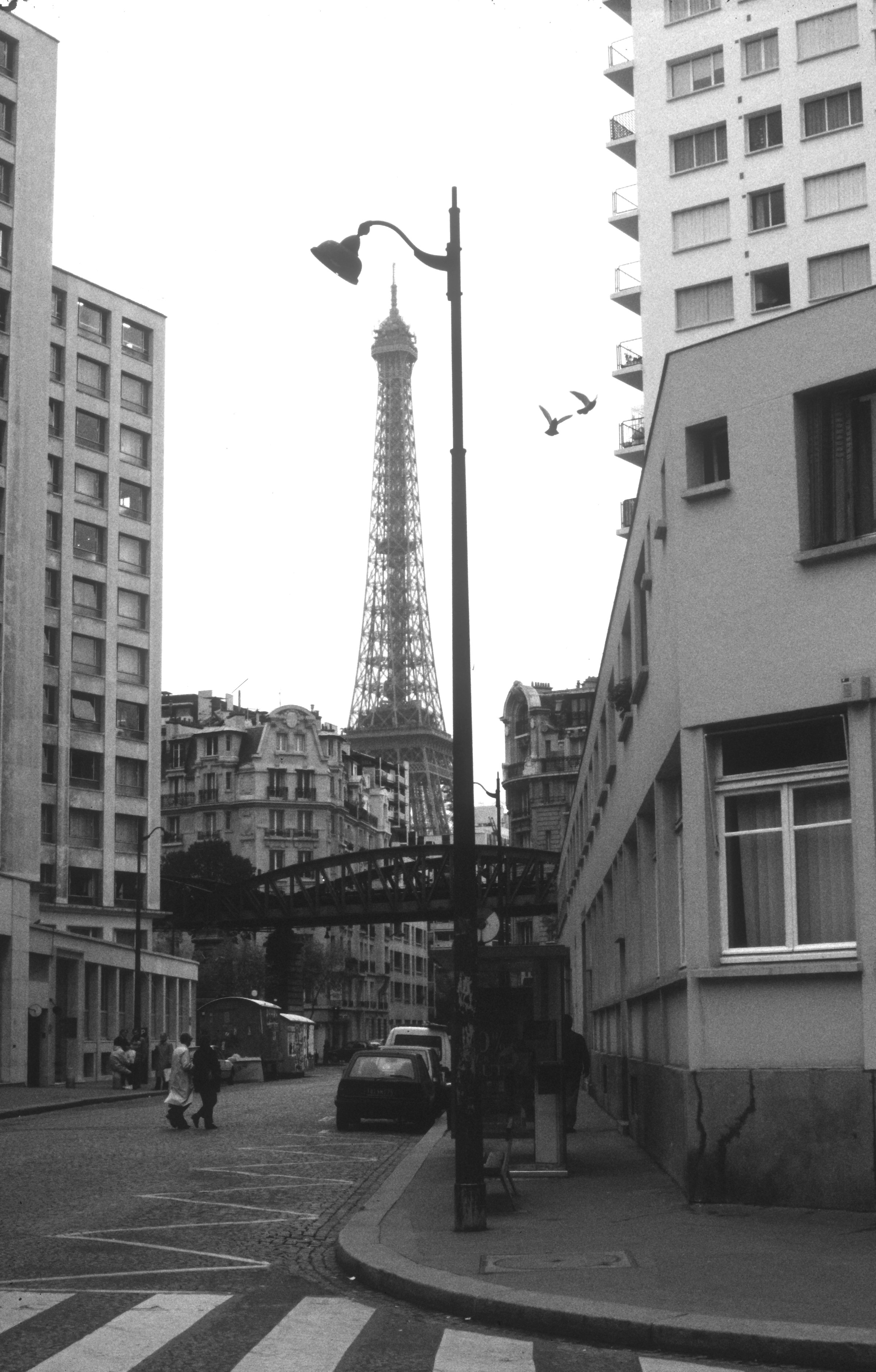 Licht im Dunkel: Die Geschichte der Straßenbeleuchtung in Paris begann schon im Jahr 1524