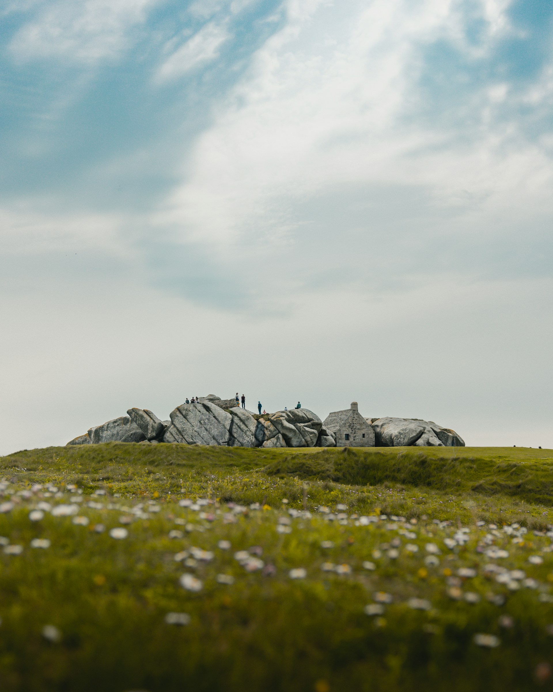 Meneham: Ein Dorf zwischen Mythen und Meer - 300 Jahre Geschichte an der Küste der Bretagne