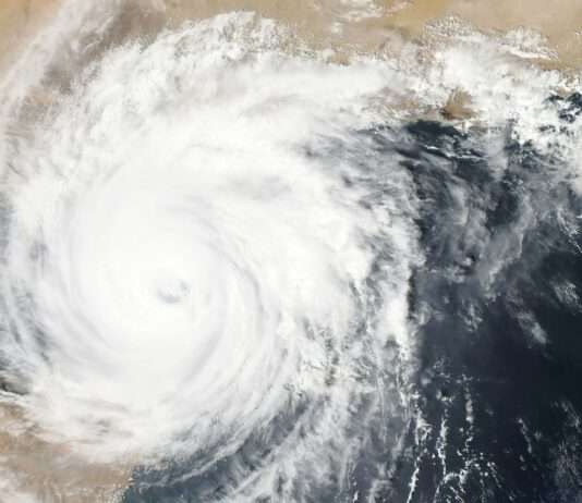 Hurrikan John trifft Mexikos Pazifikküste: „Lebensbedrohliche“ Überschwemmungen drohen Hurrikan-Illustration