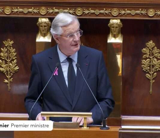 Budget 2025: Michel Barniers harter Sparkurs – 60 Milliarden Euro Einsparungen und Steuererhöhungen Barnier_Nationalversammlung_ScreenF2