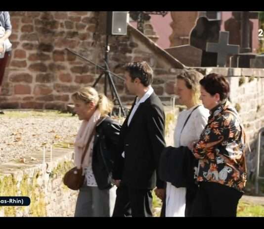 Linas letzte Reise: Ergreifender Abschied einer Mutter Beerdigung_Lina