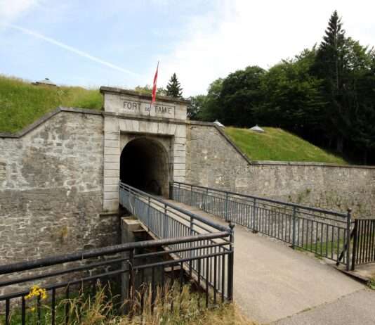 Suchaktion am Fort de Tamié: Neue Hoffnung für die Familien der Vermissten Fort_de_Tamié