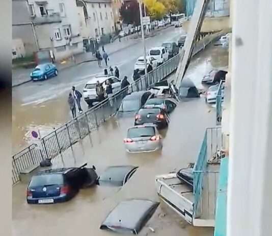 „Da ist man auf sich allein gestellt“ – Erschöpfung und Bitterkeit der Bewohner von Rive-de-Gier Überschwemmung_Rive-de-Gier_ScreenX