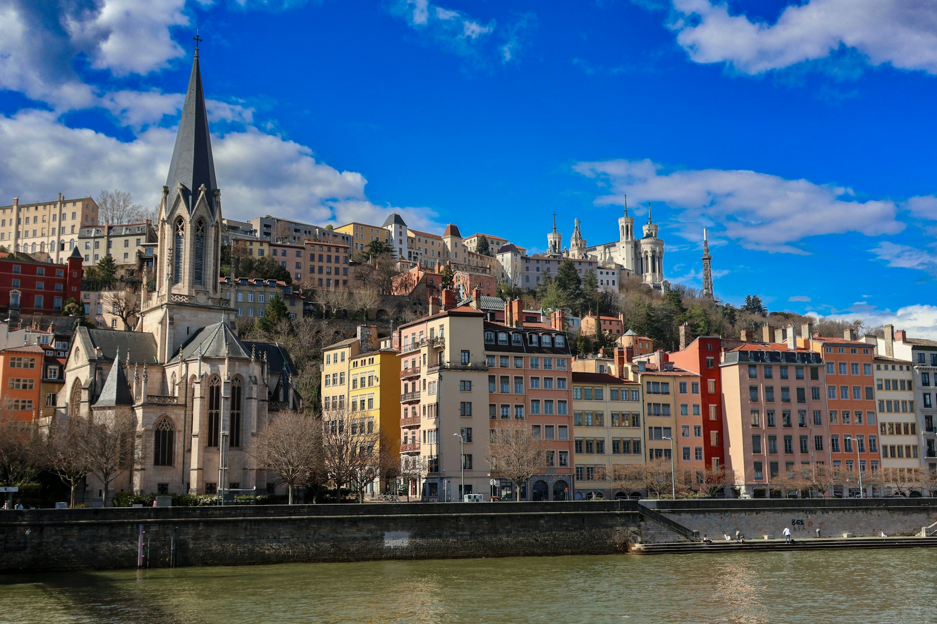 Überschwemmungen: Betonflut und Klimawandel – Lyon fordert Umdenken