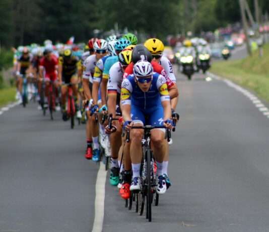 Saint-Méen-le-Grand feiert Louison Bobet: Startetappe der Tour de France 2025 im Zeichen eines Champions Tour-de-France-2025
