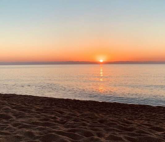 Winterferien: Last-Minute-Trips in die milde Sonne des Var Strand_Mittelmeer