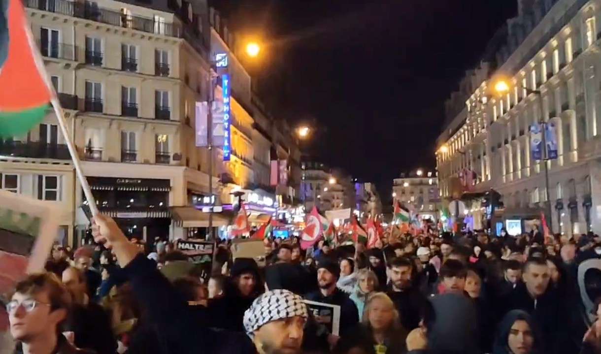 Proteste in Paris: Tausende demonstrieren gegen israelfreundliche Veranstaltung