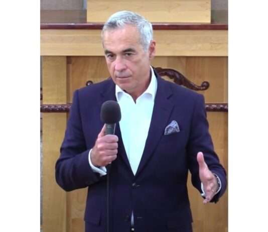 Präsidentschaftswahlen in Rumänien: Erfolg des pro-russischen Călin Georgescu im 1. Wahlgang Călin_Georgescu_Wiki