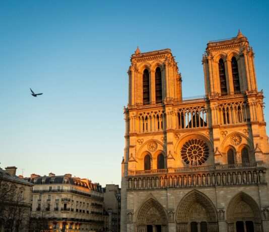 Wiedereröffnung von Notre-Dame de Paris: Ein Meilenstein für Frankreich und die Welt, sagt Macron Notre-Dame-Paris