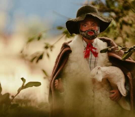 Weihnachten der Päpste – Ein Besuch auf dem Weihnachtsmarkt in Avignon Santons