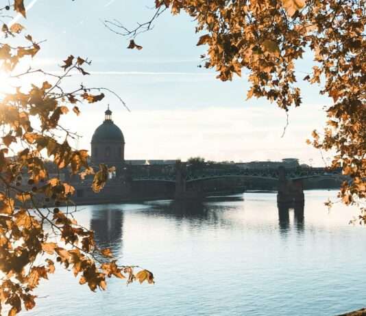 Toulouse im Herbstzauber: Spätsommerfeeling an Allerheiligen Toulouse