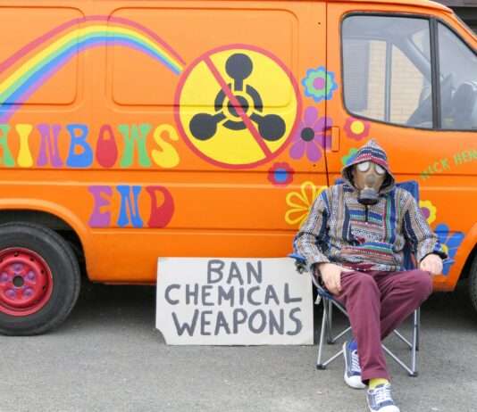 Tag des Gedenkens an alle Opfer chemischer Kriegsführung: Mahnung für die Menschheit Gegen_chemische_Waffen