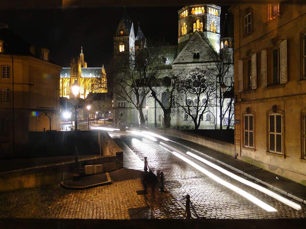 Weihnachtszauber in Metz: Ein Lichtermeer im Herzen Lothringens
