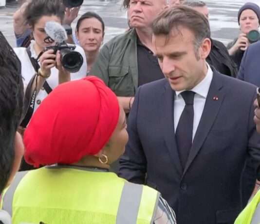 Mayotte nach dem Zyklon Chido: Emmanuel Macron vor Ort, Hoffnung auf Wiederaufbau Macron_Mayotte_ScreenshotTV