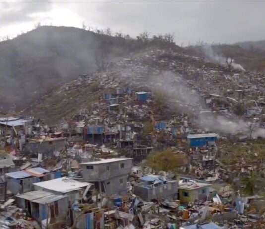 Mayotte unter Schock: Nach dem Zyklon Chido kämpft die Insel ums Überleben Mayotte_Zyklon_ScreenX
