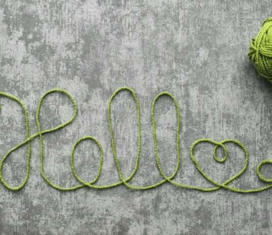 Café-Tricot in Roubaix: Ein Hauch von Modegeschichte in 45 Minuten Stricken