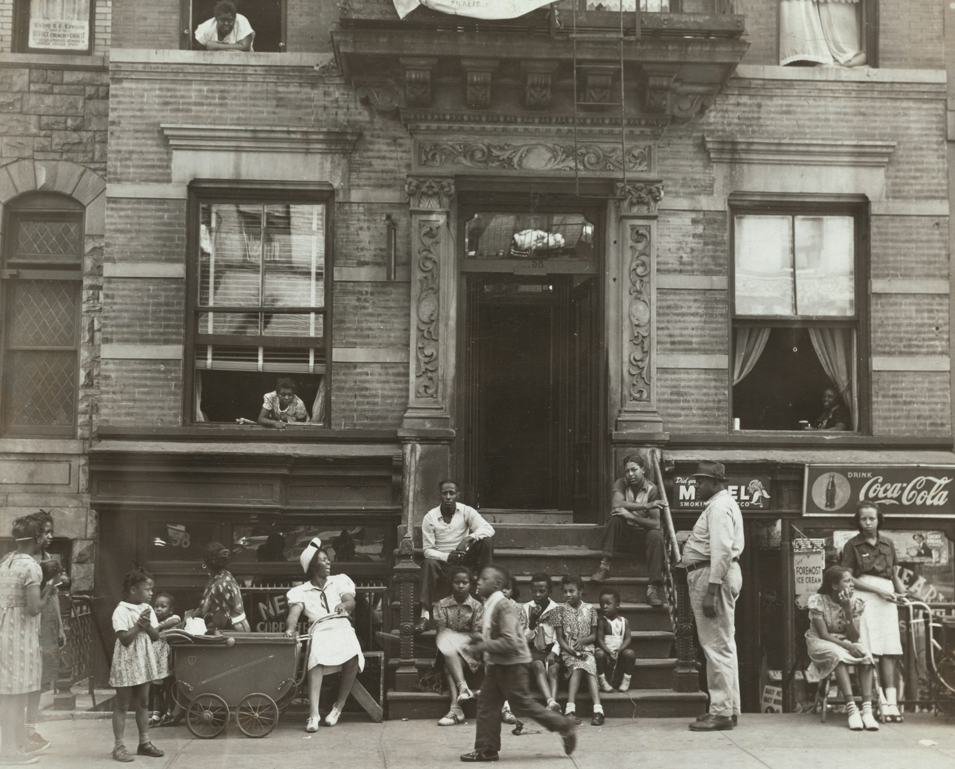 Notre-Dame de Paris: Eine Ausstellung im Herzen von Harlem, New York
