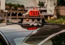 Taxis im Aufstand: Reform des Tarifs für Krankentransporte würfelt Einnahmen durcheinander Taxi