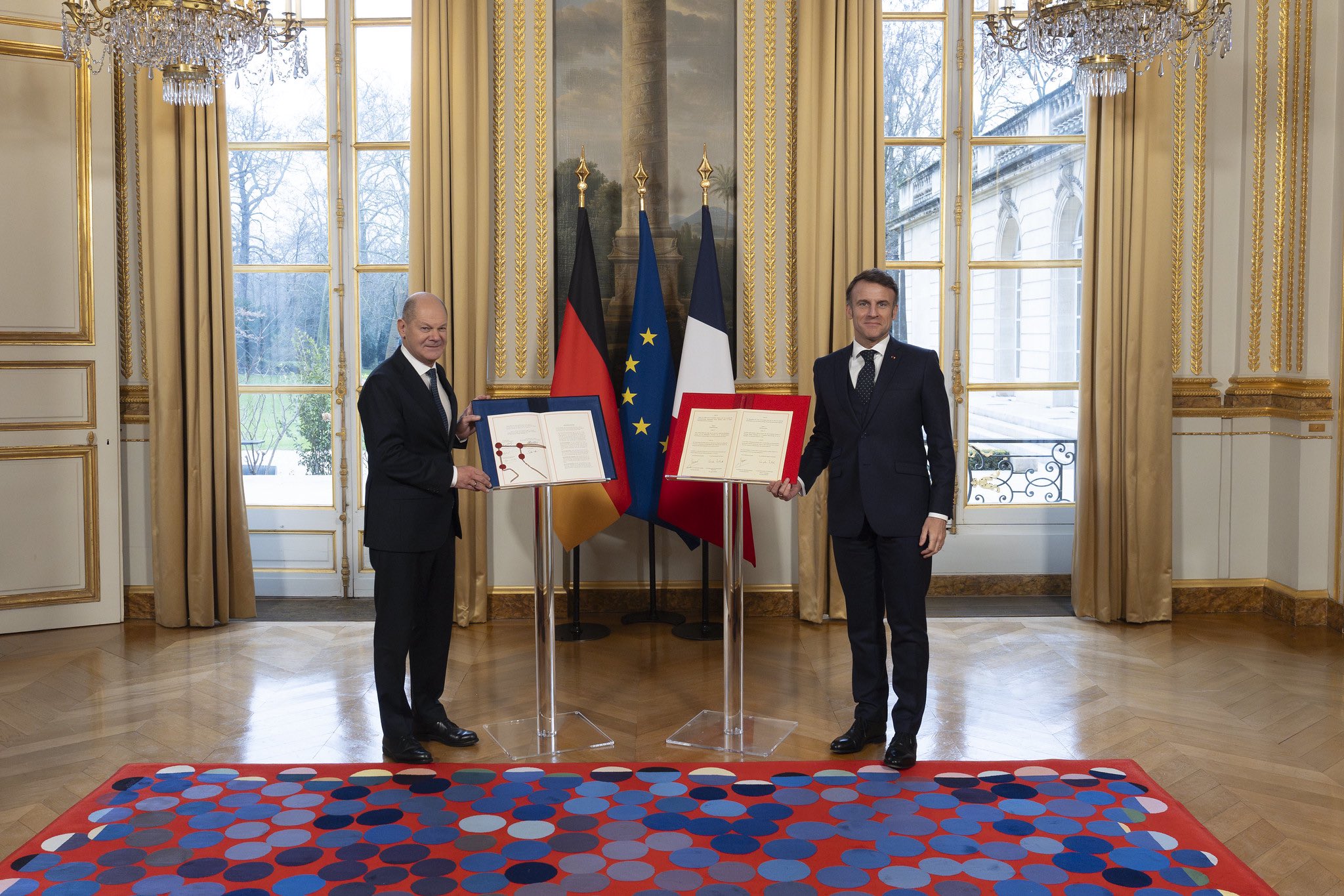 Macron und Scholz: Die deutsch-französische Freundschaft als europäischer Kompass