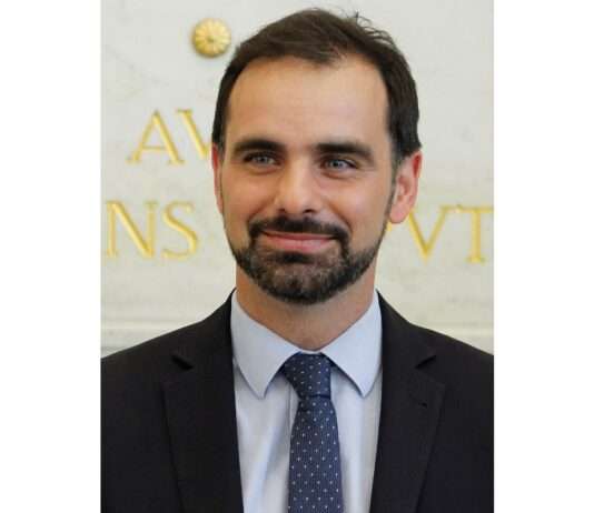 Trump droht mit Strafzöllen: Frankreich fordert europäische Gegenmaßnahmen Laurent-Saint-Martin-Wiki