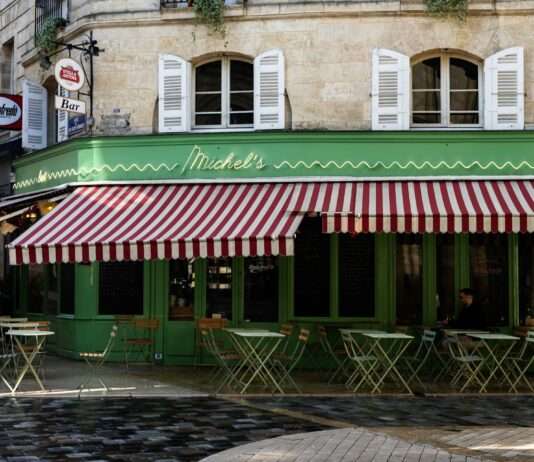 Bordeaux: Wo Geschichte auf Genuss trifft Restaurant_Bordeaux