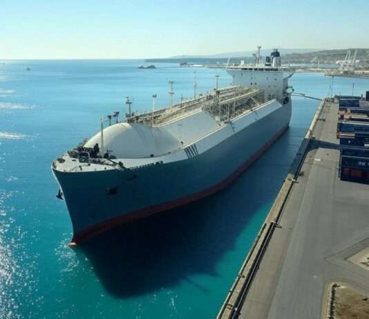 EU will für 50 Milliarden Euro US-Produkte kaufen – um neue Trump-Zölle zu vermeiden LNG_Tanker_Illustration