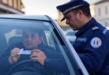 Parken in Béziers: Die blaue Zone und der Umgang mit Strafzetteln Police_Municipale_Strafzettel_Illustration