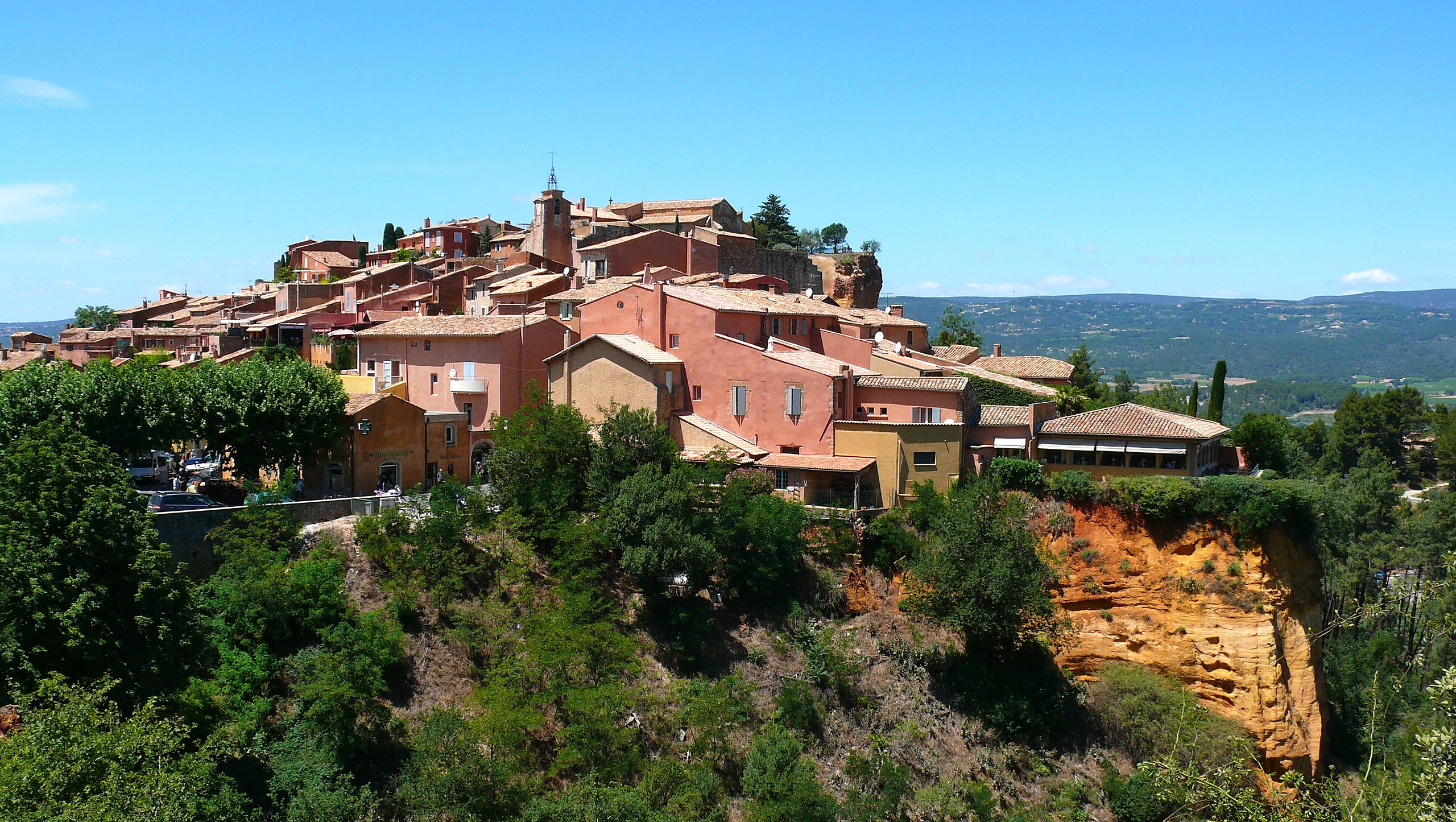 Roussillon – Das farbenfrohe Herz der Provence