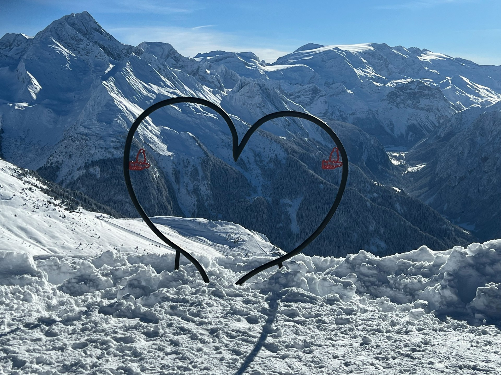 La Plagne: Wintersportparadies mit einzigartiger offener Gondelbahn