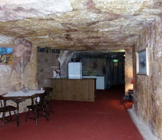 Klimahitze, Ungleichheit und ein Ort wie aus einem dystopischen Roman Coober_Pedy