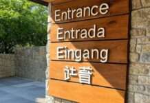 Trump erklärt Englisch zur offiziellen Sprache der USA English_Only_Illustration