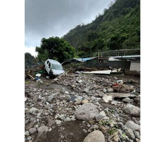 Zyklon Garance: La Réunion schwer getroffen Garance_Schäden_La-Reunion_ScreenX