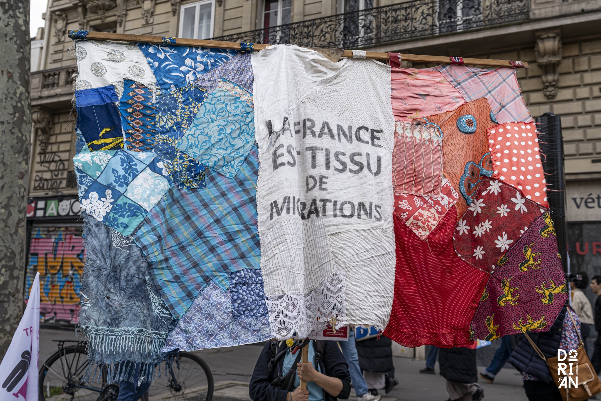 Frankreich erhebt die Stimme: Massenproteste gegen Rassismus und rechte Ideologien
