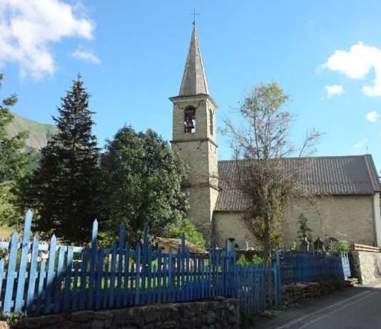 Wende im Fall Émile: Großeltern unter Mordverdacht? Polizeigewahrsam verlängert Le_Vernet,_église_Sainte-Marthe