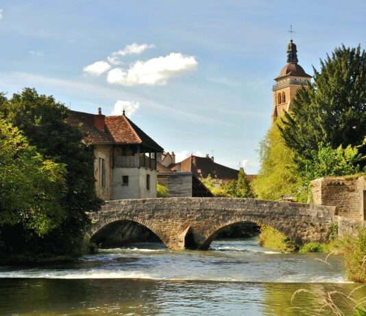 Arbois – Wo der Jura die Seele küsst. Auf den Spuren von Louis Pasteur Pont_des_Capucins_Arbois_01_10