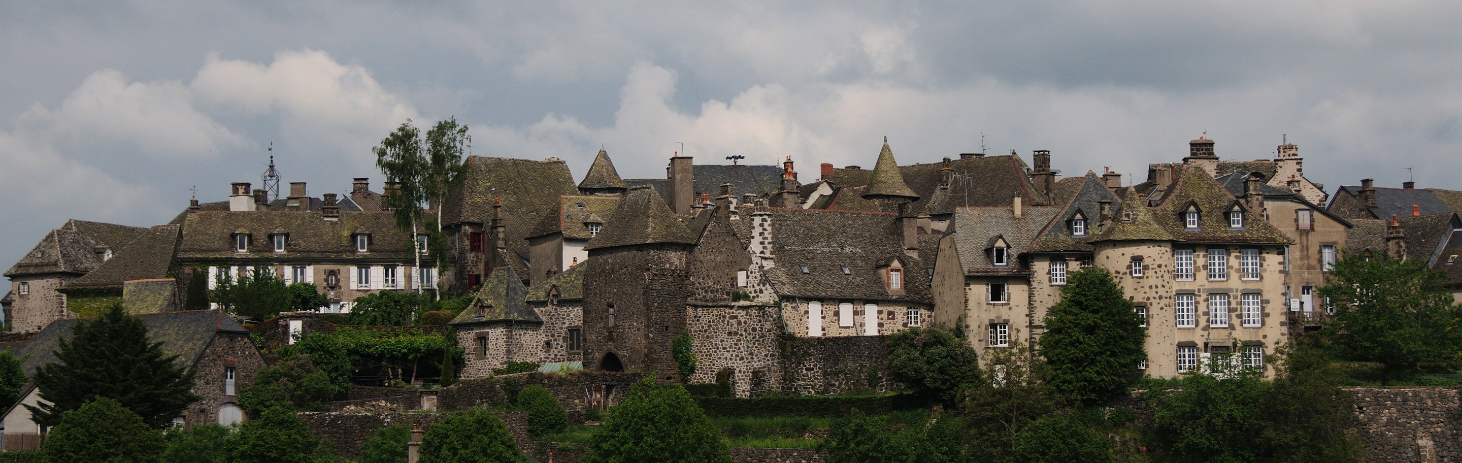 Salers: Mittelalterliches Juwel in der Auvergne