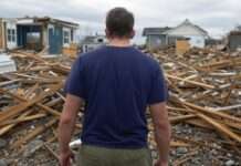 Zerstörung und Verzweiflung: Verheerende Tornados in den USA fordern mindestens 33 Todesopfer Tornado_USA_Zwerstörung_Illustration