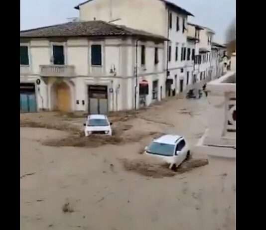 Heftige Überschwemmungen in Italien: Toskana und Emilia-Romagna im Ausnahmezustand Überschwemmung_Sesto_Florentino_ScreenX