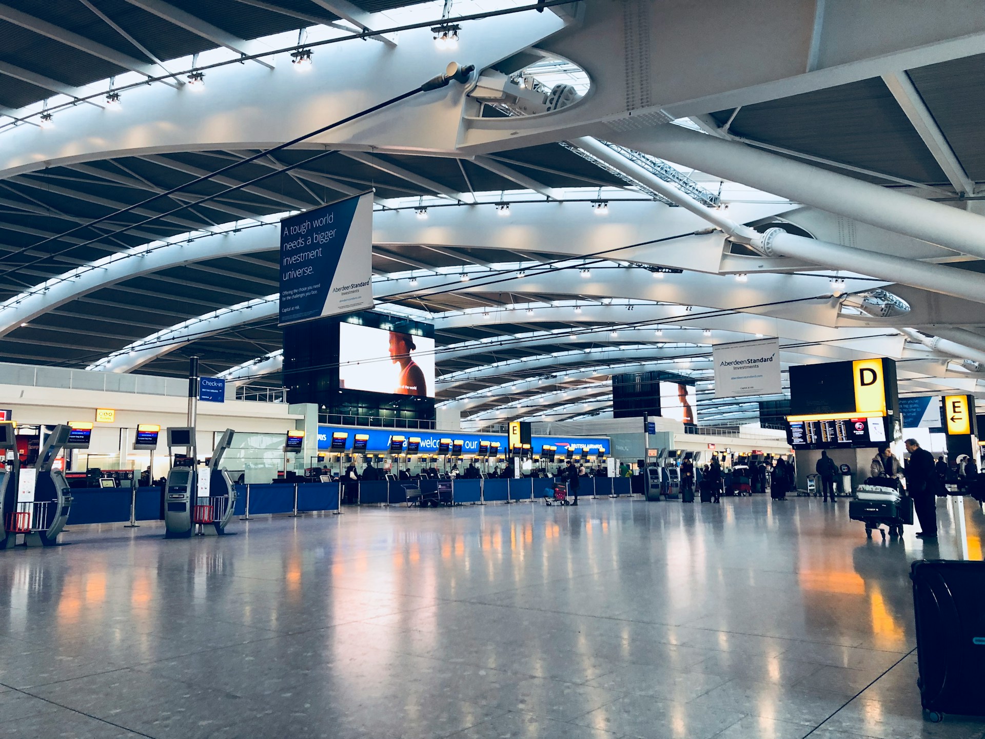London: Kollaps am Flughafen – Heathrow bleibt geschlossen
