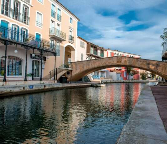Port-Grimaud – Das kleine Venedig an der Côte d’Azur Port-Grimaud