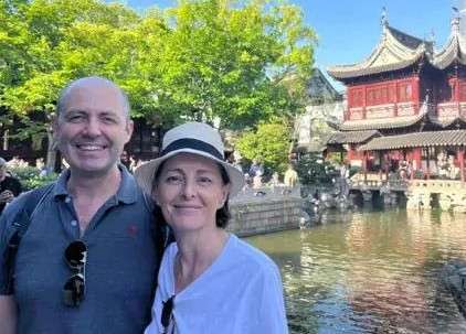 Tod im Paradies: Französisches Paar stirbt bei Erdbeben in Südostasien Carol-und-Bertrand-Louveau_ScreenX