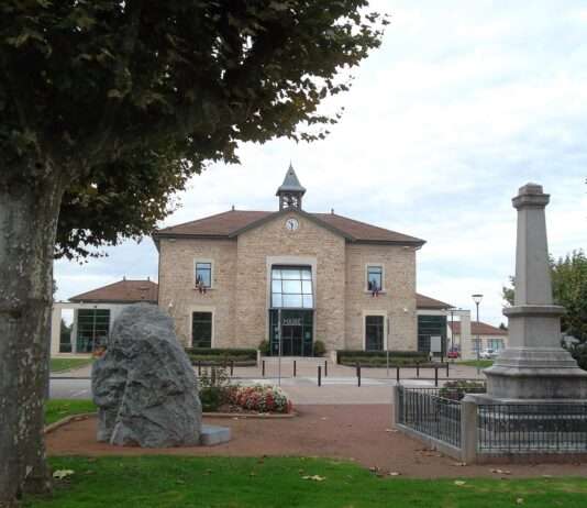 Raub an der Geschichte – Illegale Grabungen in bedeutender Fundstätte in Isère Mairie_de_Saint-Romain-de-Jalionas_Wikipedia