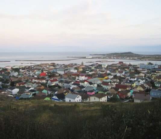 Saint-Pierre und Miquelon unter Druck: US-Zölle bringen französischen Inselarchipel ins Wanken Pierre-Miquelon_Wikipedia