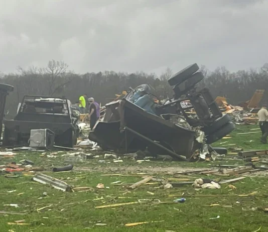 USA: Verheerende Stürme im Mittleren Westen – Mindestens 7 Tote nach Tornados und Überschwemmungen Tornado-damage-in-Misssouri-on-April-3-2025