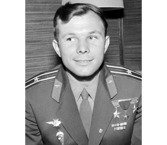 Mut zum Aufbruch: Was der Internationale Tag der bemannten Raumfahrt uns heute sagen will Yuri-Gagarin-1961-Wikipedia