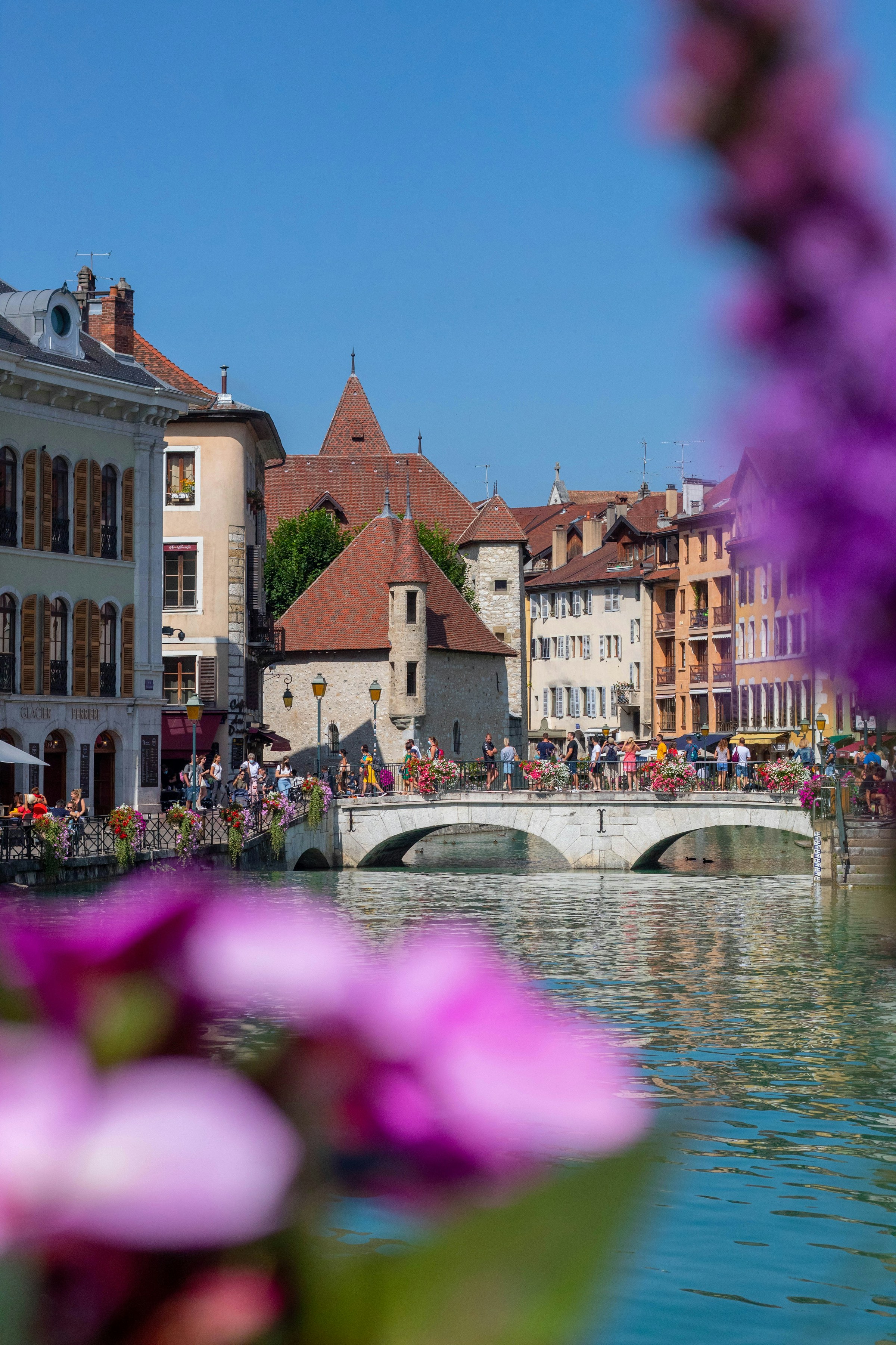 Frühlingsgefühle am Lac d’Annecy – Osterreise mit Sommerlaune