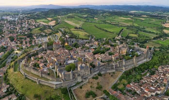Carcassone_Wikipedia