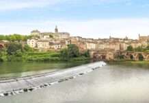 Albi: Roter Backstein, große Kunst – Eine Stadtführung durch das Herz Okzitaniens Albi_La_chaussée_des_moulins_Wikipedia