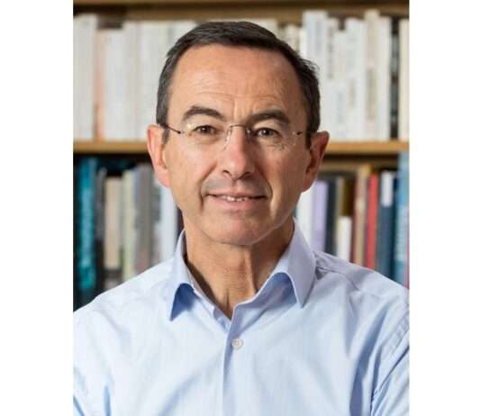 Doppelte Macht – Bruno Retailleaus Aufstieg an die Spitze der französischen Rechten Bruno_Retailleau_Wikipedia