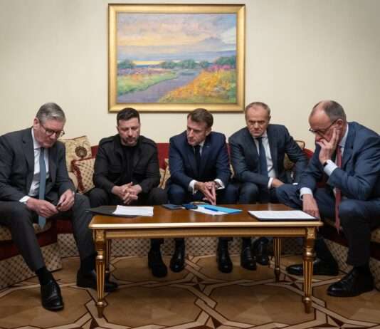 Diplomatischer Vorstoß: Europas Führer fordern Waffenstillstand in der Ukraine Kiew_Telefongespräch_mit_Donald_Trump